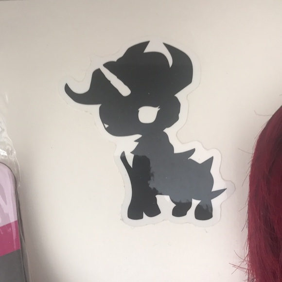 New Long Wavy Synthetic Black Root Red Lit Unicorns Wig - Picture 5 of 9